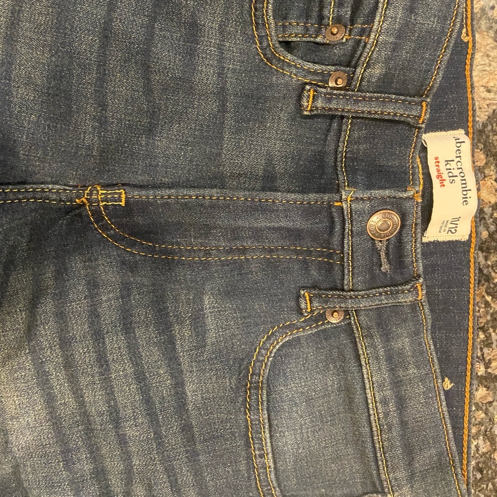 Abercrombie Kids Jeans Straight Leg, Size 11/12.  Worn one time.